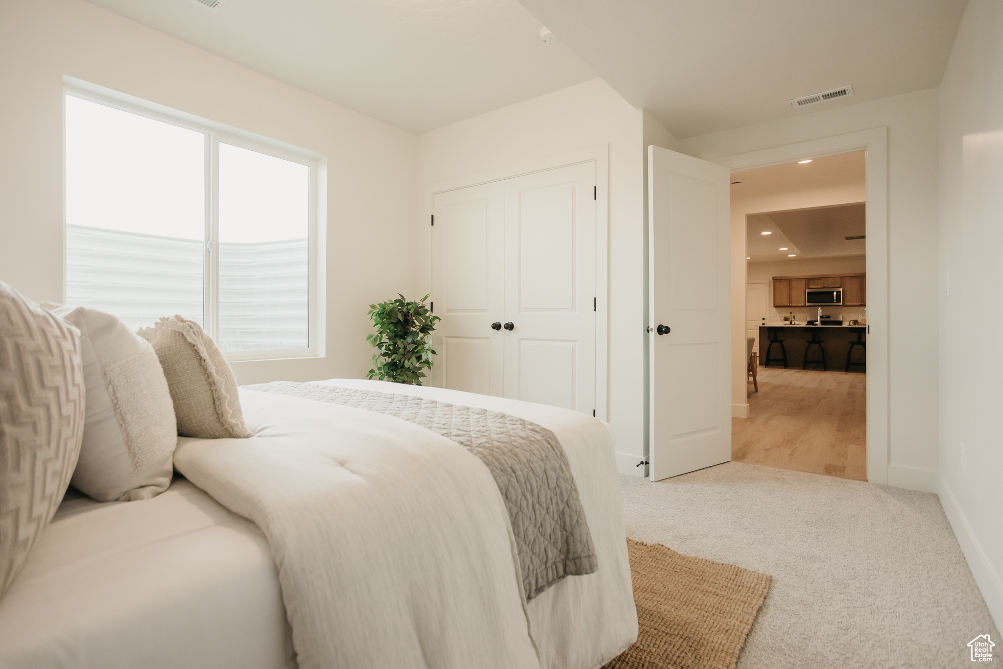 WILLOW ESTATES - Residential