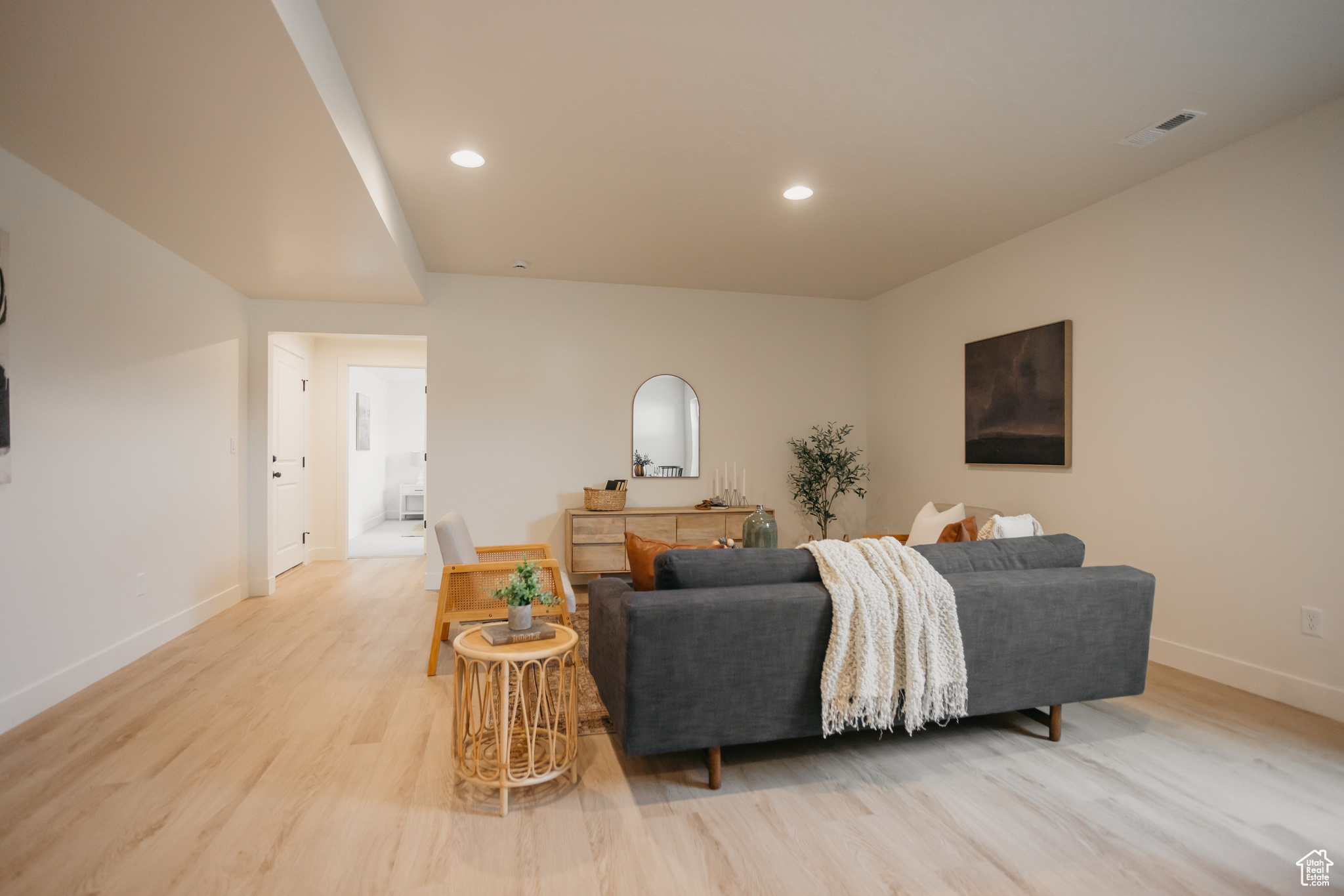 WILLOW ESTATES - Residential