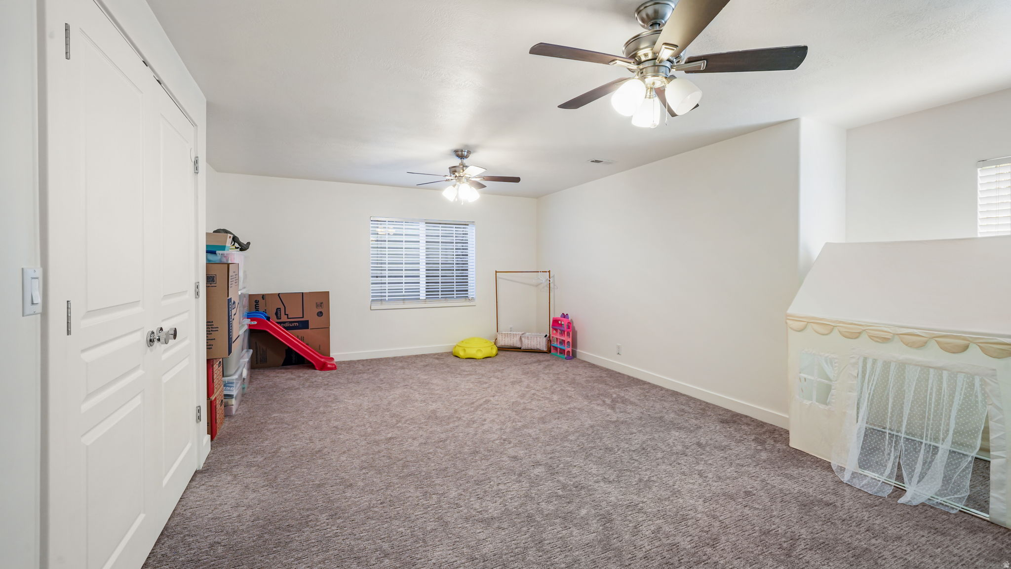 HUNTERS GROVE - Residential