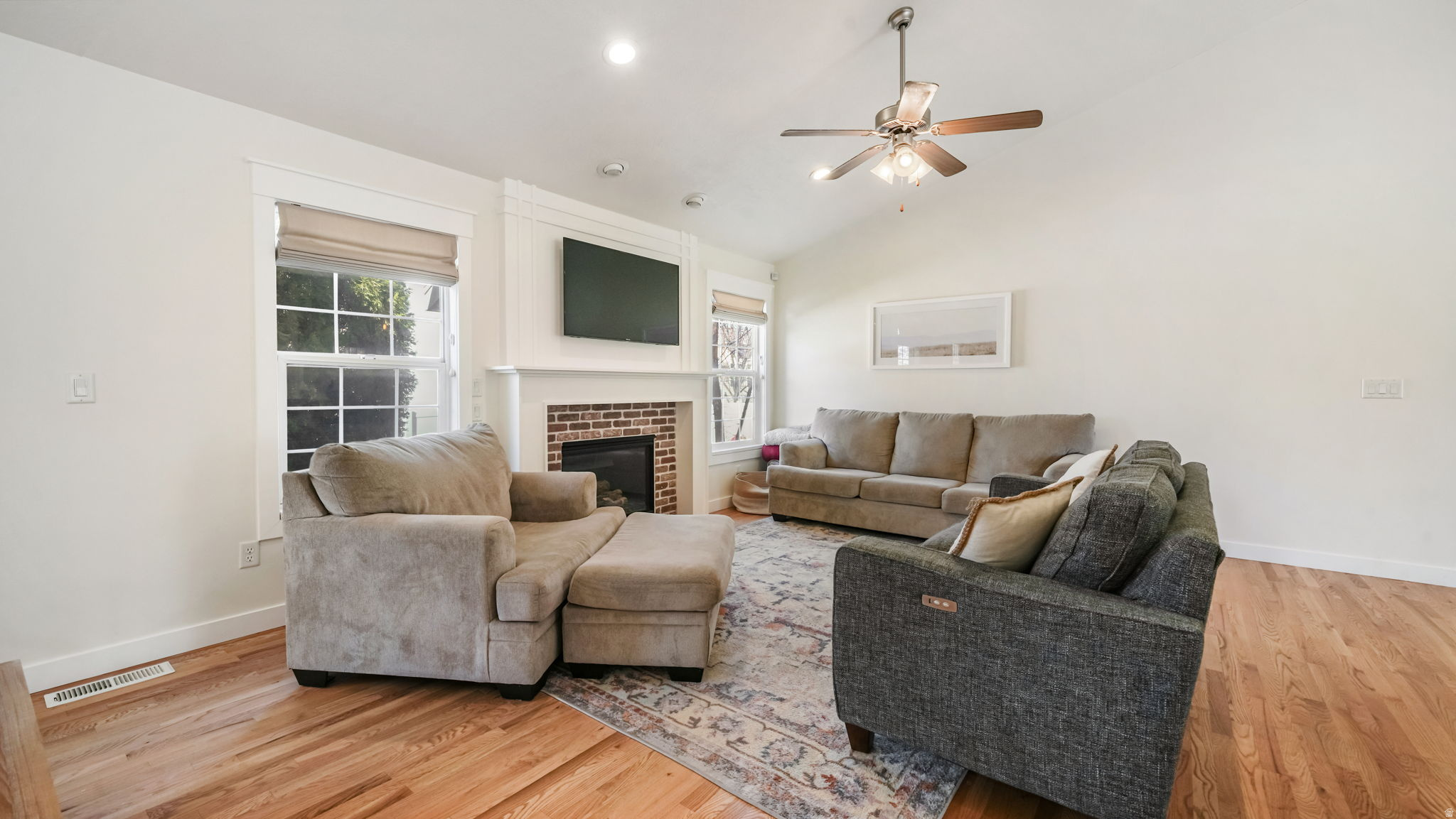 HUNTERS GROVE - Residential