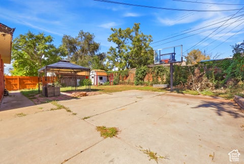 Tiny photo for 160 W 350 N, Clearfield, UT 84015 (MLS # 2187558)
