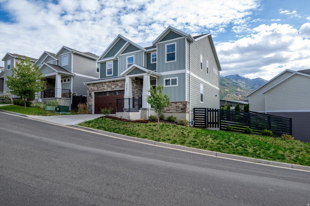 Photo of 14797 S GLACIAL PEAK DR #419, Draper, UT 84020 (MLS # 2179901)