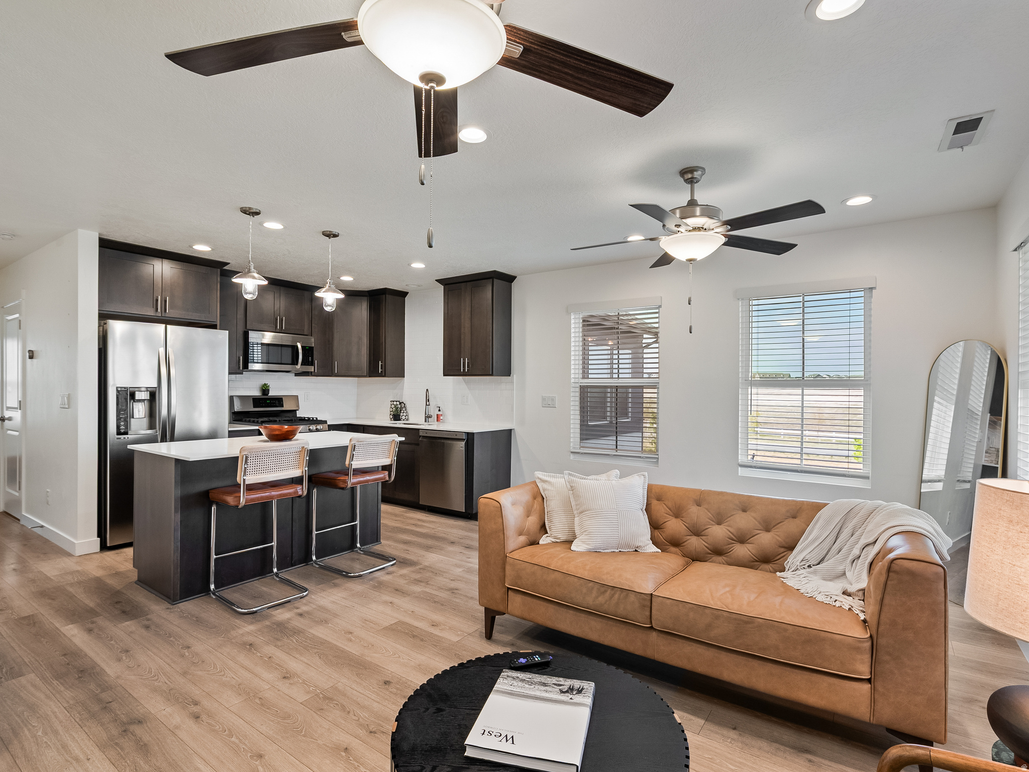 DAYBREAK - Residential