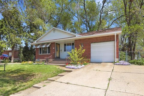 Tiny photo for 98 DIXIE AVE, Layton, UT 84041 (MLS # 2149340)