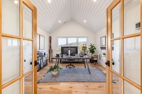 Tiny photo for 1677 LAMBERT LN, Kamas, UT 84036 (MLS # 2158435)