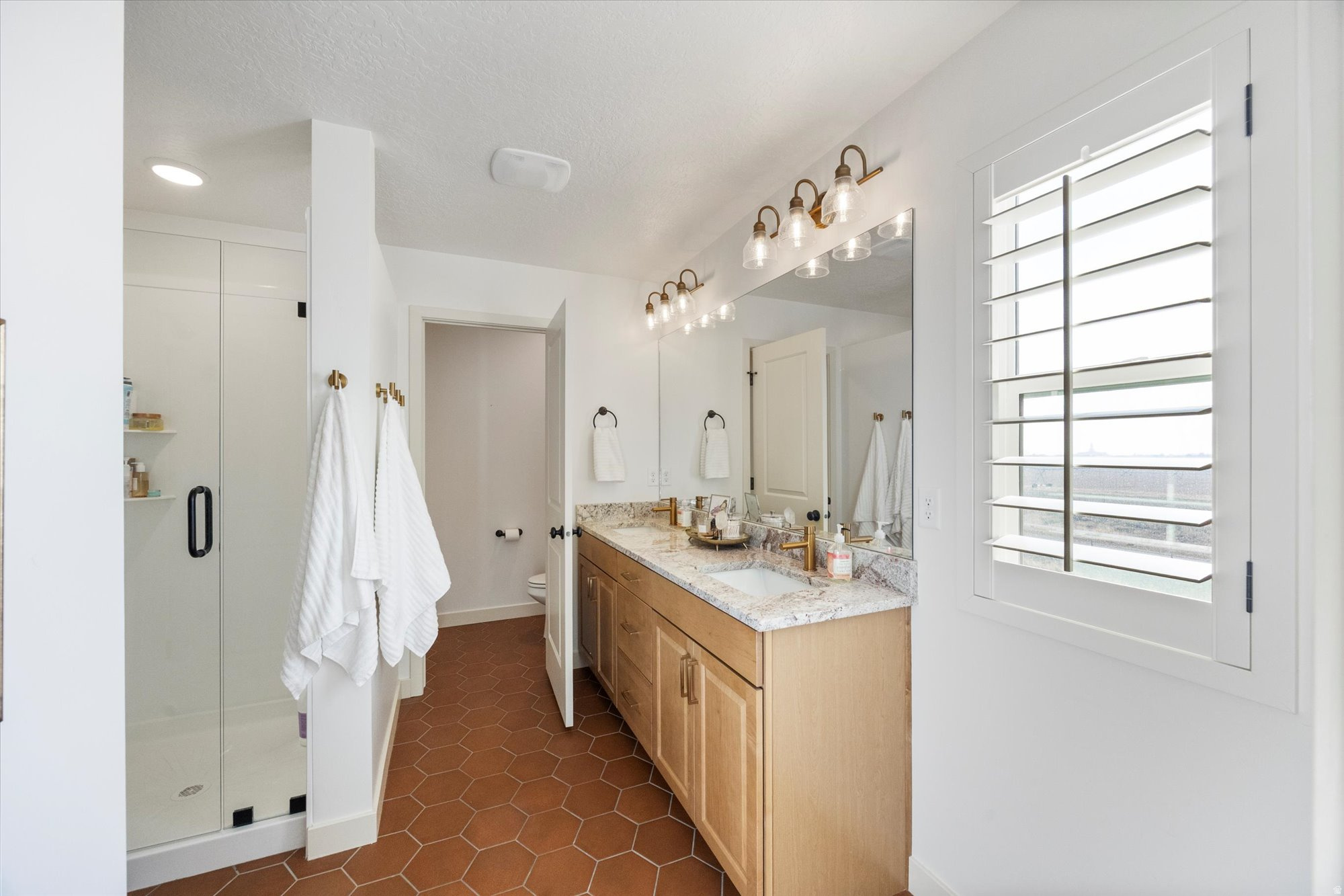 RIDGEVIEW - Residential