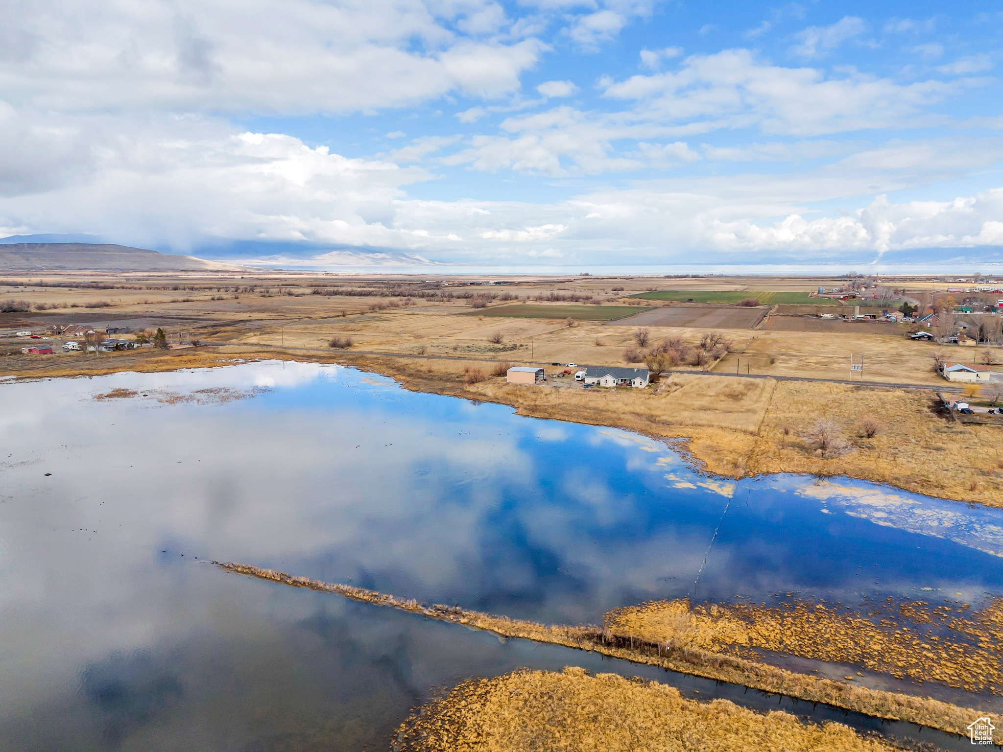 Spanish Fork, Utah 84660, United States, 4 Bedrooms Bedrooms, ,3 BathroomsBathrooms,Residential,Pending,64233