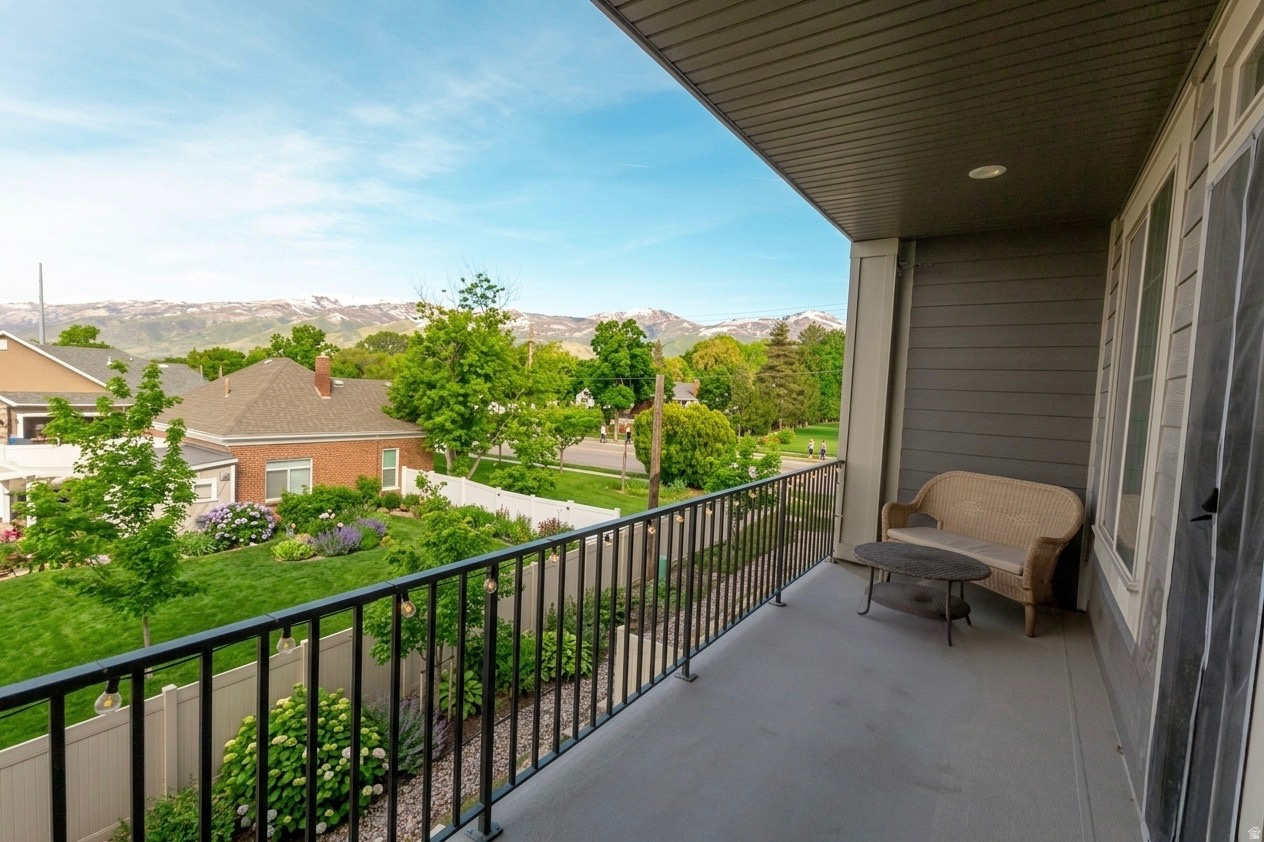 BRISTOL VILLAGE PLANNED UNIT DEVELOPMENT - Residential