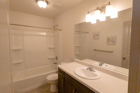 Tiny photo for 1940 S 200 W #3, Bountiful, UT 84010 (MLS # 2141122)