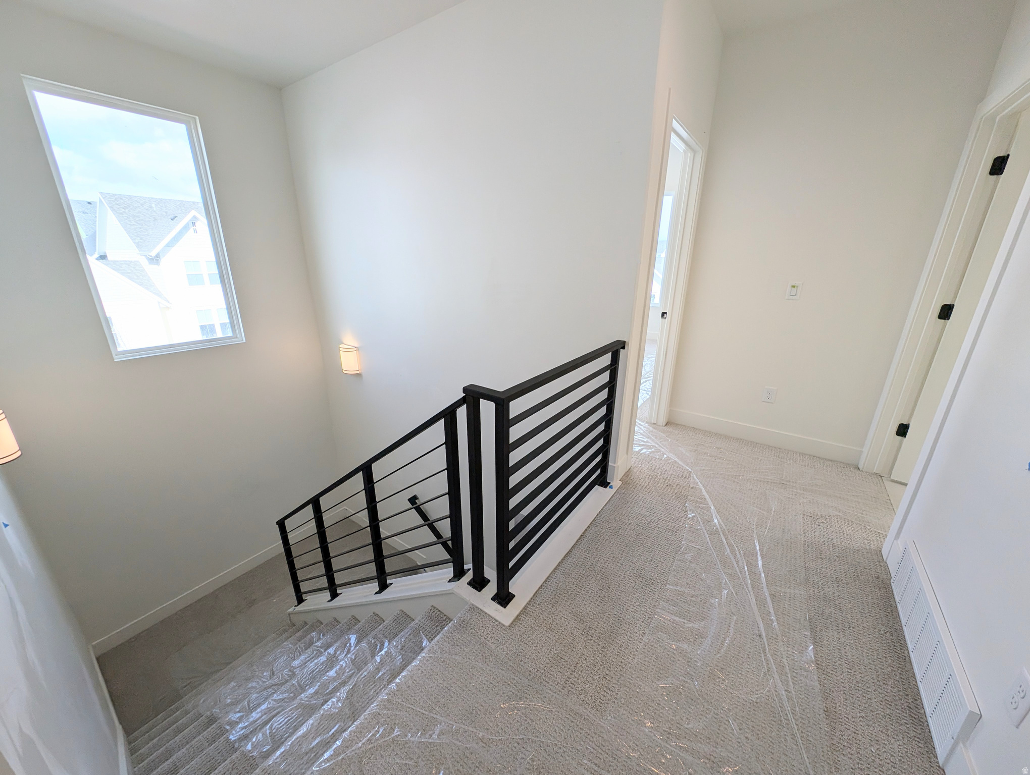 DAYBREAK - Residential