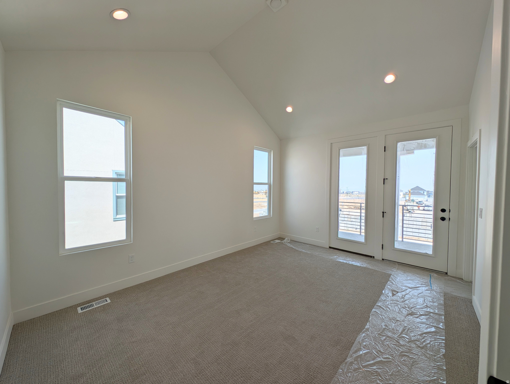 DAYBREAK - Residential