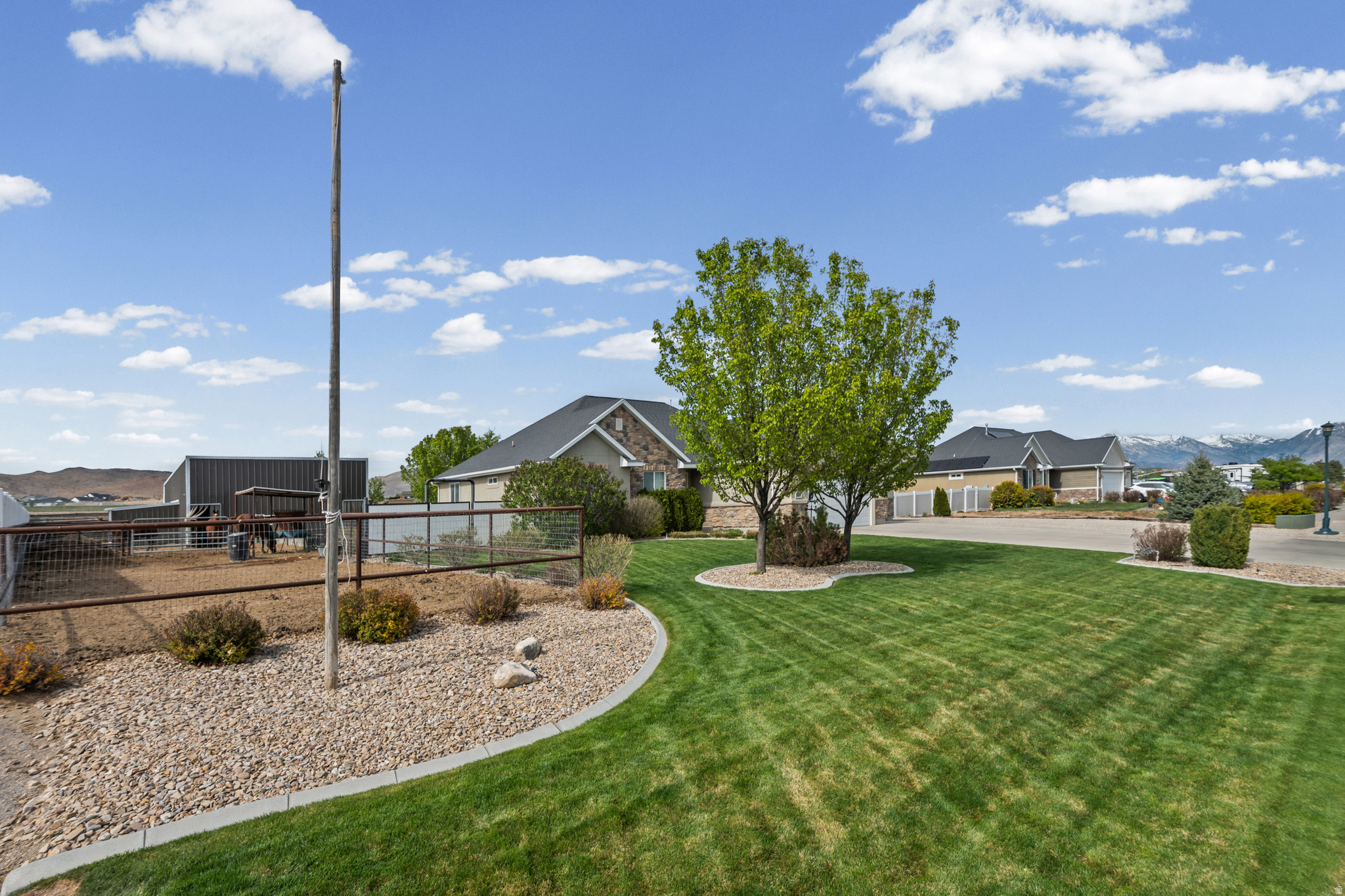 SAGE VALLEY - Residential