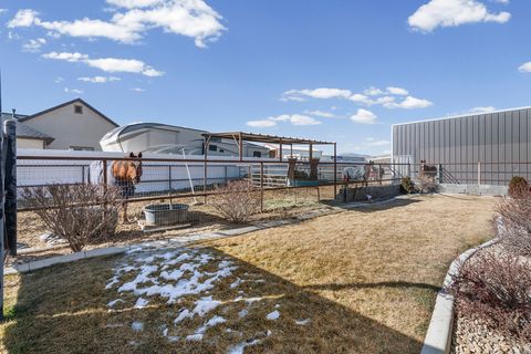 Tiny photo for 1587 E SMITHFIELD DR, Eagle Mountain, UT 84005 (MLS # 2136144)