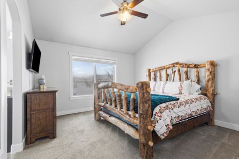 Tiny photo for 1587 E SMITHFIELD DR, Eagle Mountain, UT 84005 (MLS # 2136144)