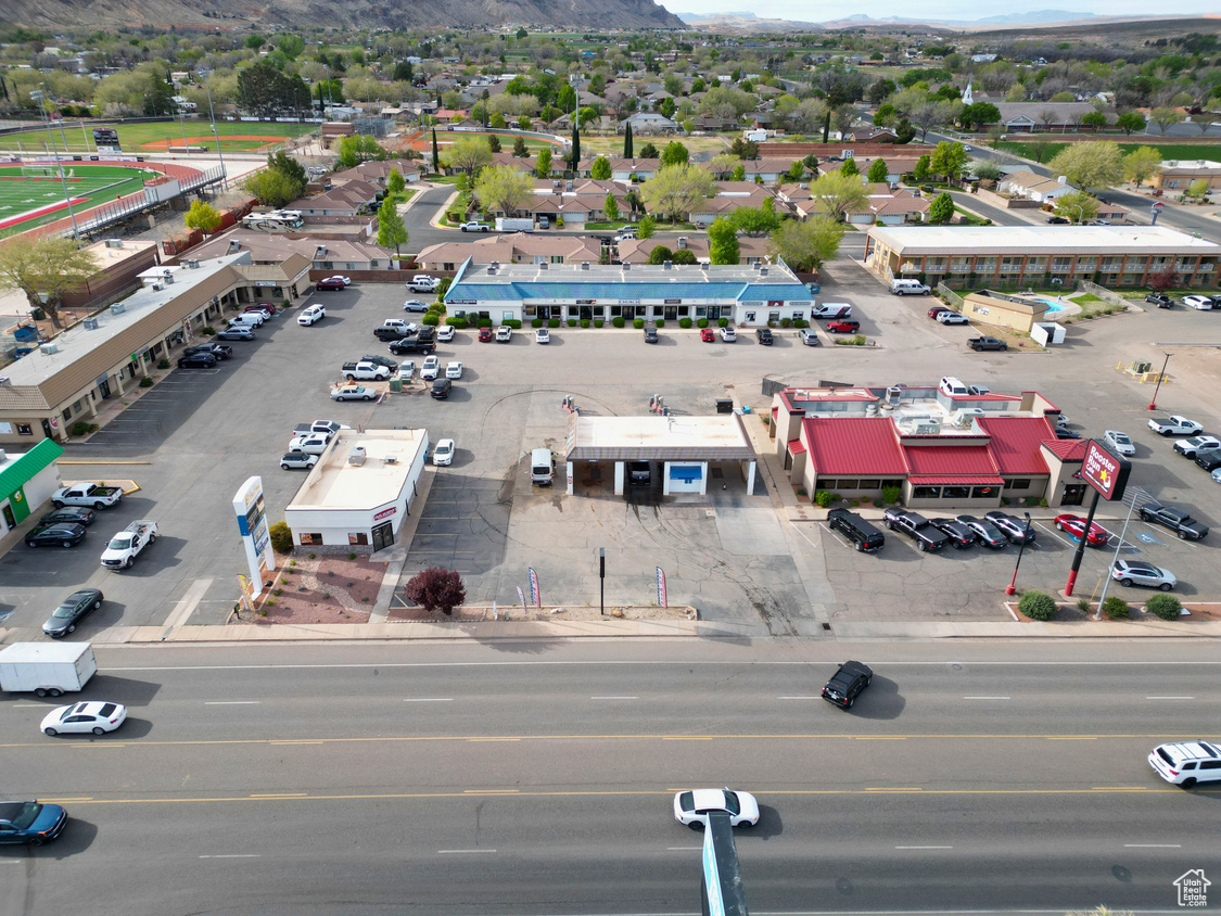 HURRICANE FIELD SUR BLK 15 - Commercial Lease