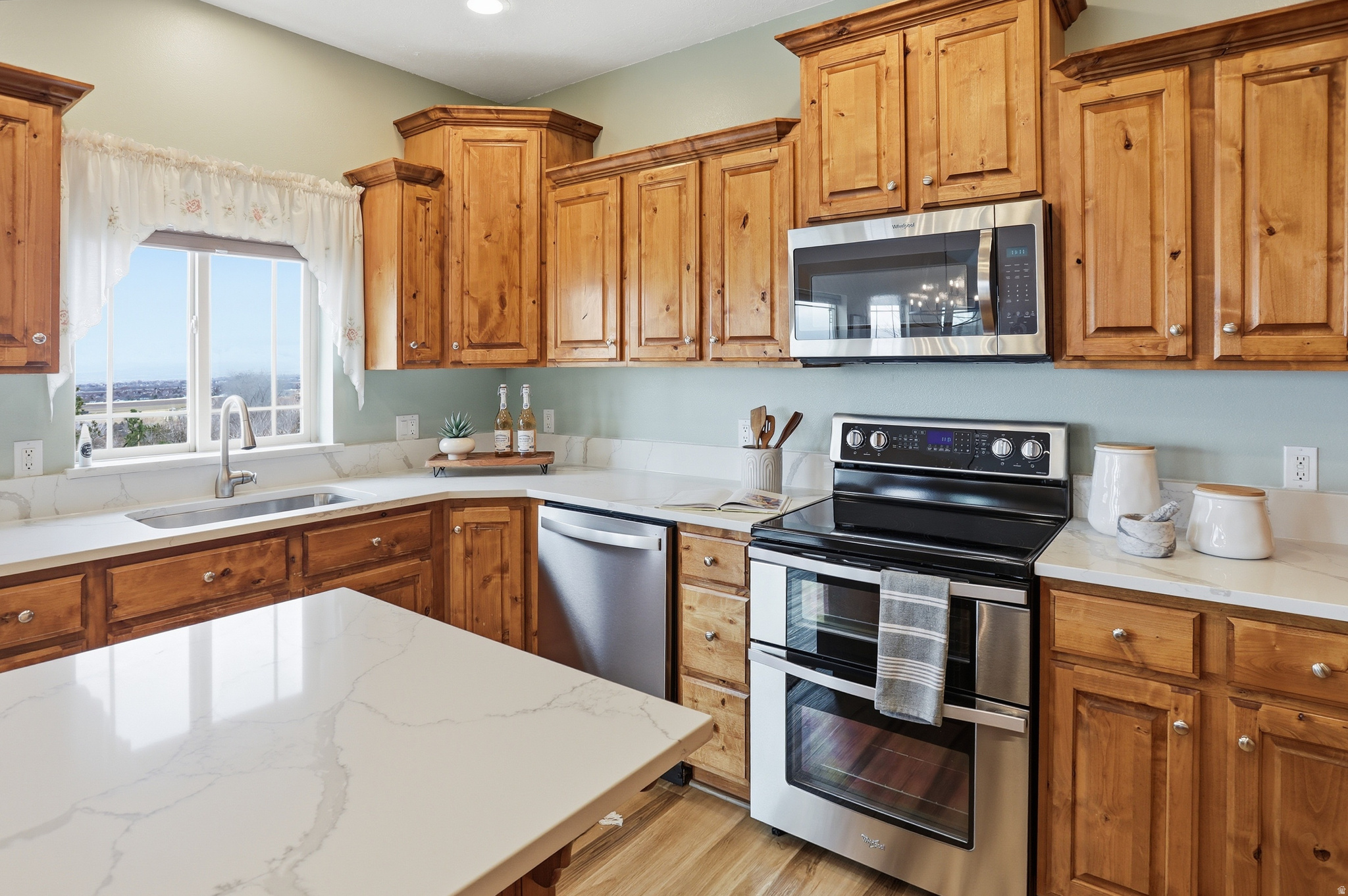 AVANYU ACRES - Residential