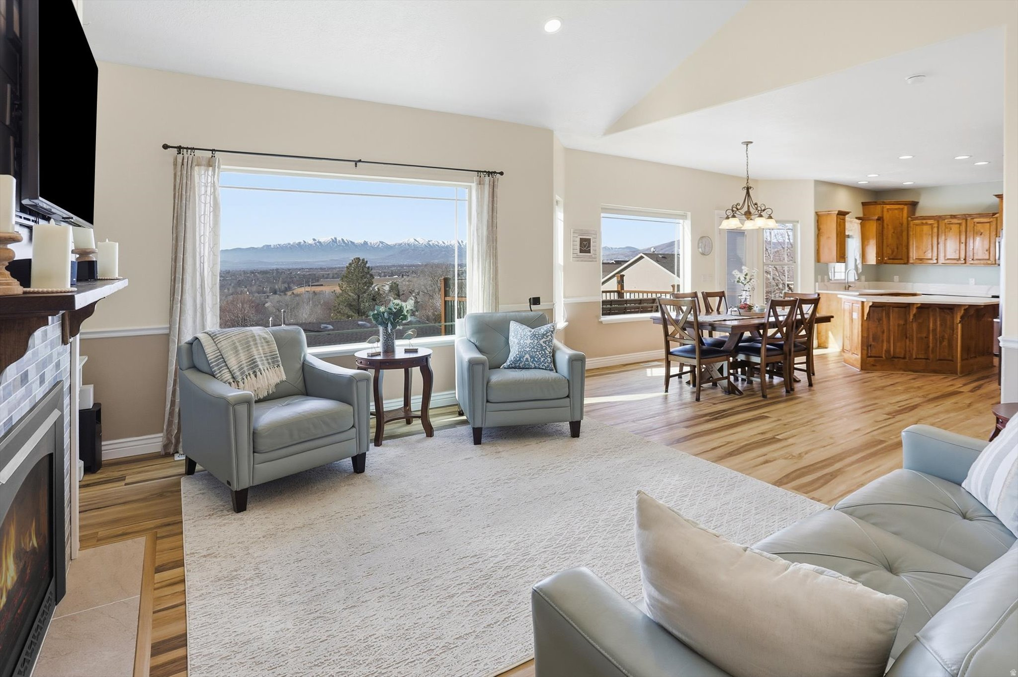 AVANYU ACRES - Residential