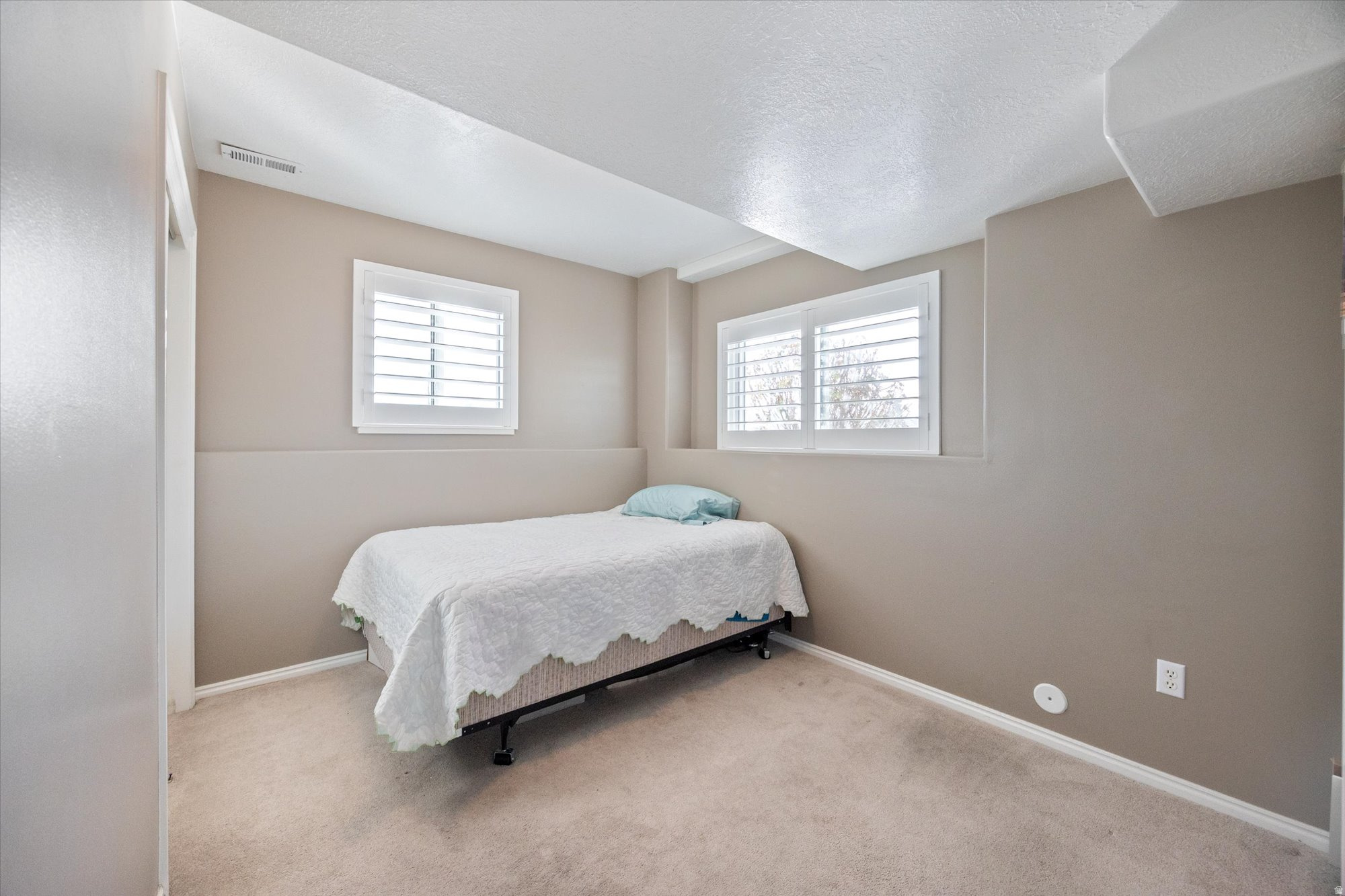 LINDSEY ESTATES - Residential