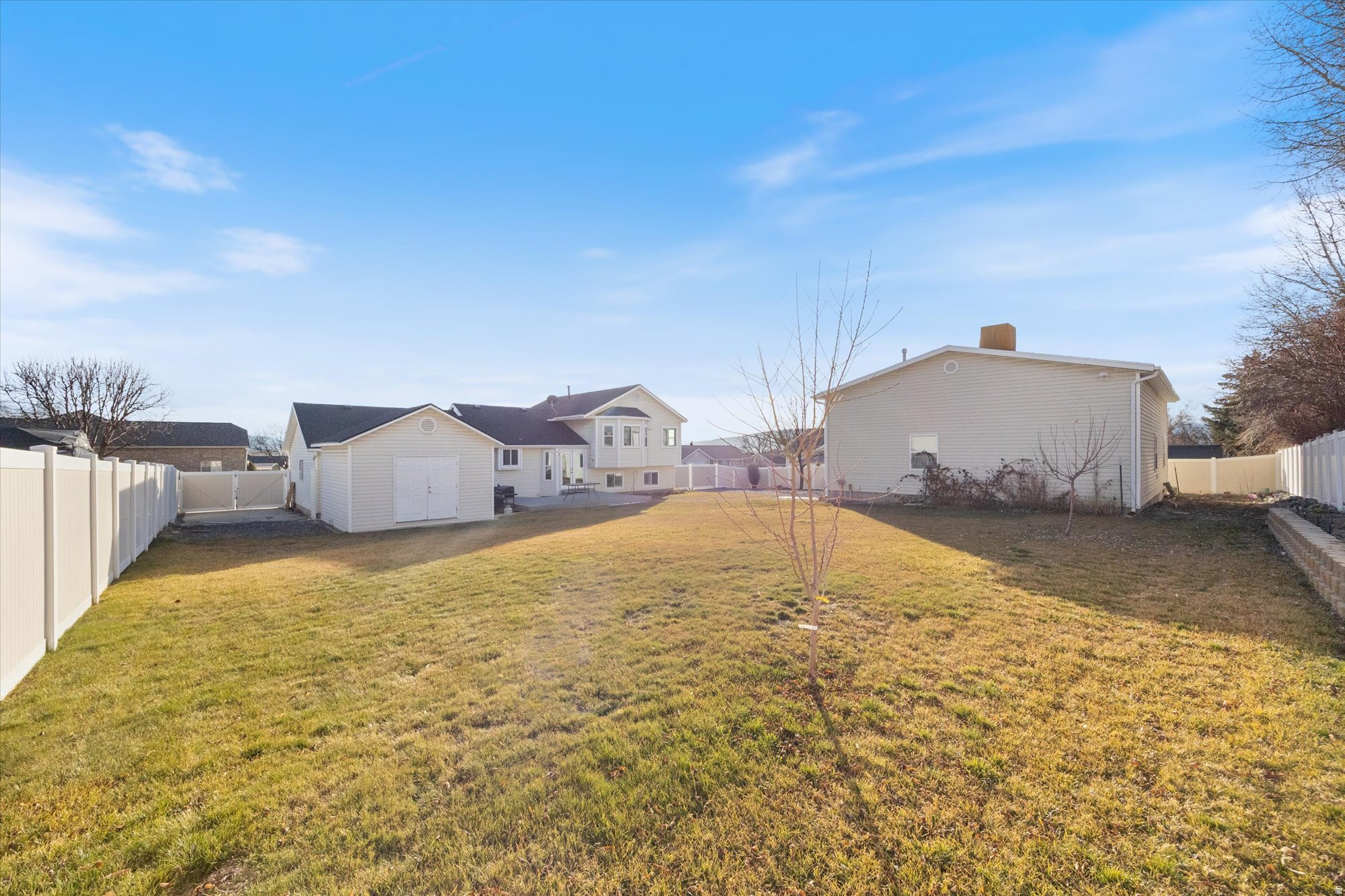 LINDSEY ESTATES - Residential