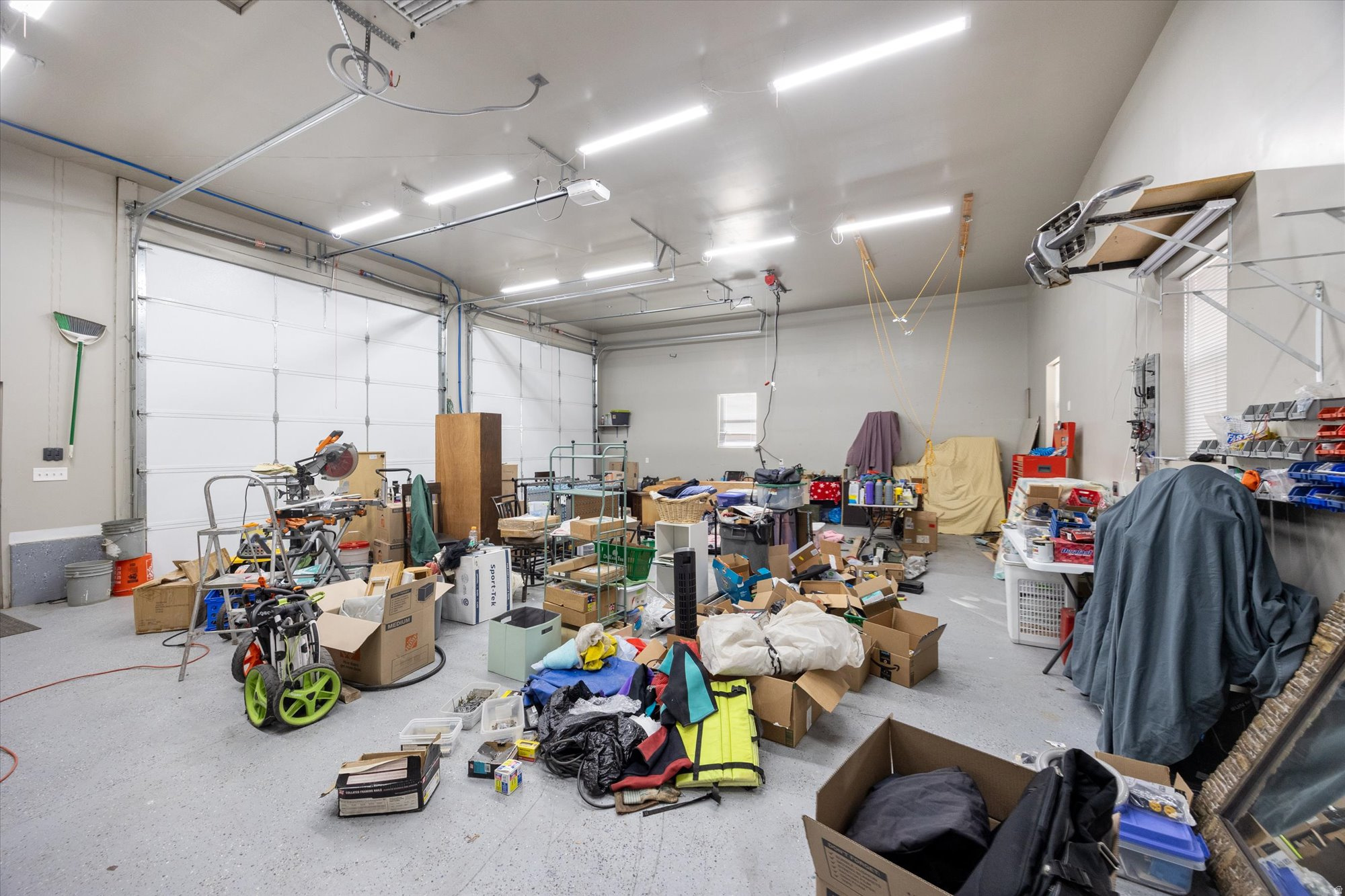 LINDSEY ESTATES - Residential