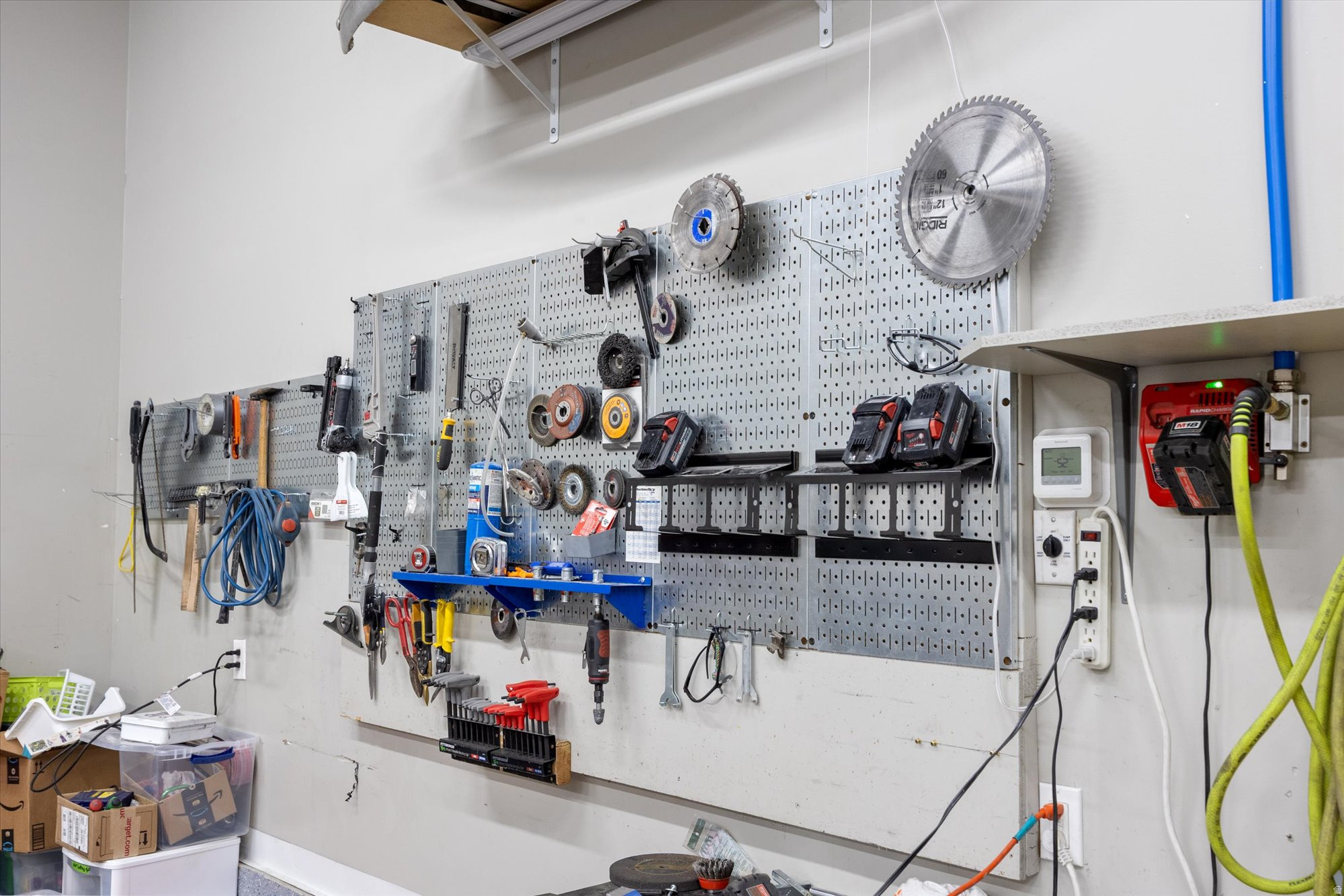 LINDSEY ESTATES - Residential