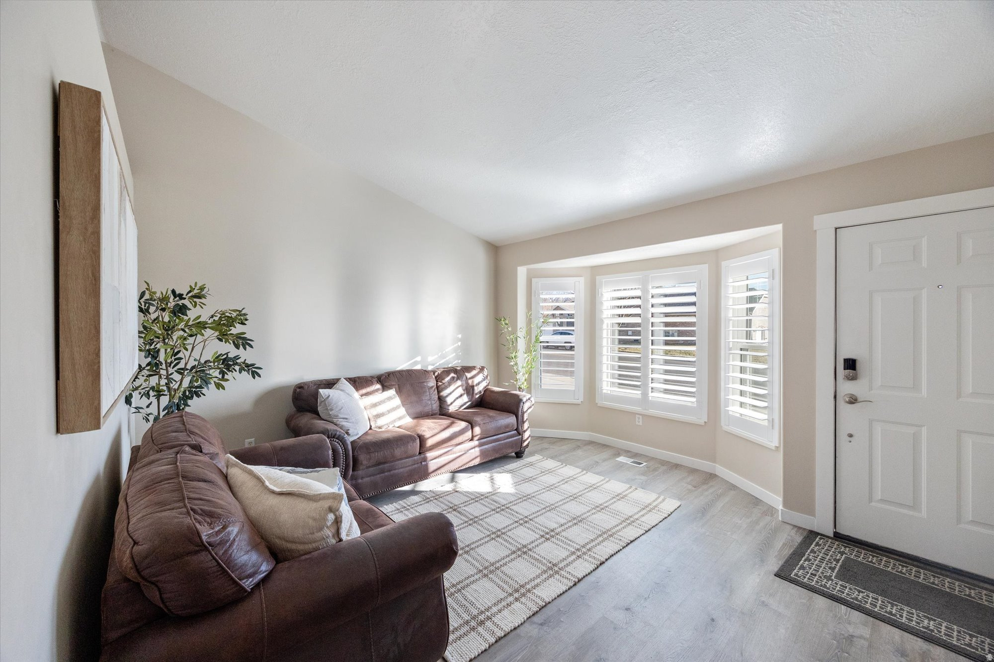 LINDSEY ESTATES - Residential