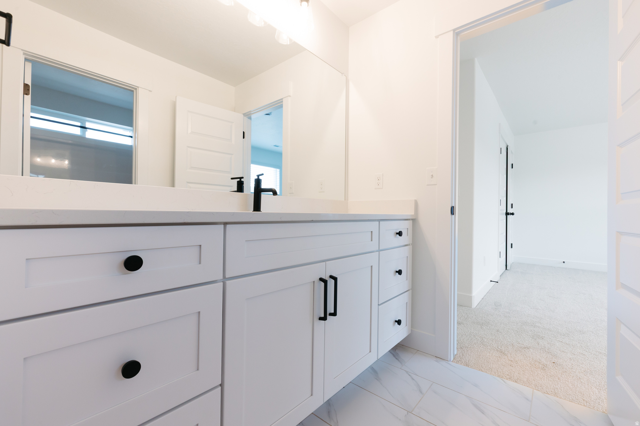 RIVER POINT - Residential