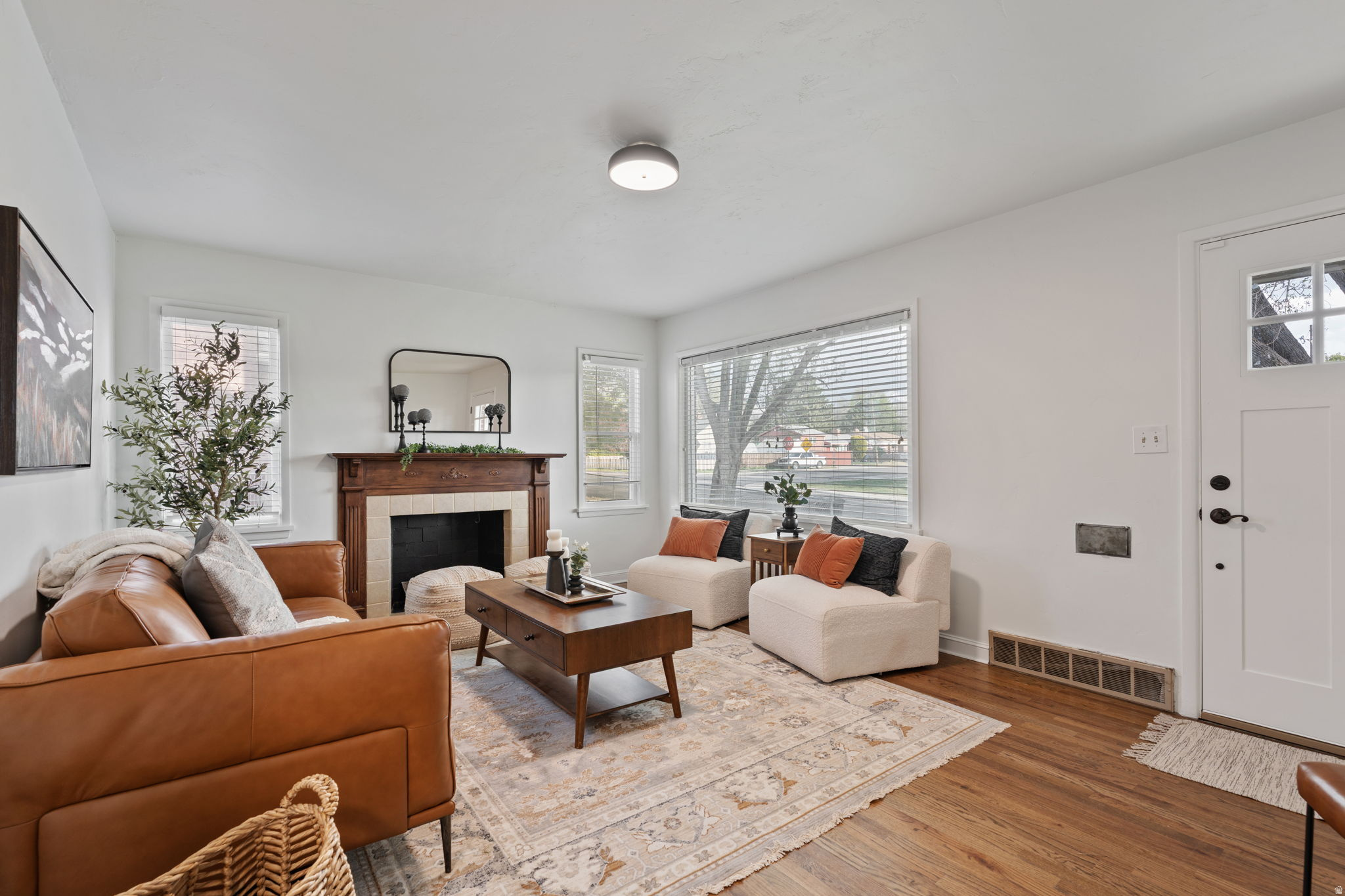 ROBERT SUB - Residential