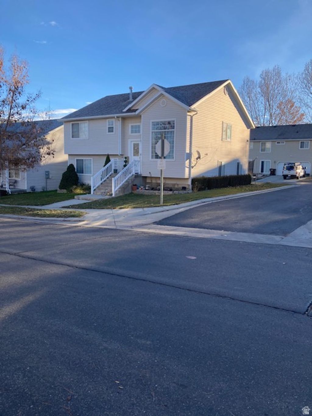 Photo of 7644 N RED KITE WAY N, Eagle Mountain, UT 84005 (MLS # 2142610)