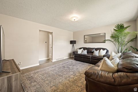 Tiny photo for 1250 JORDAN AVE, Provo, UT 84604 (MLS # 2117833)