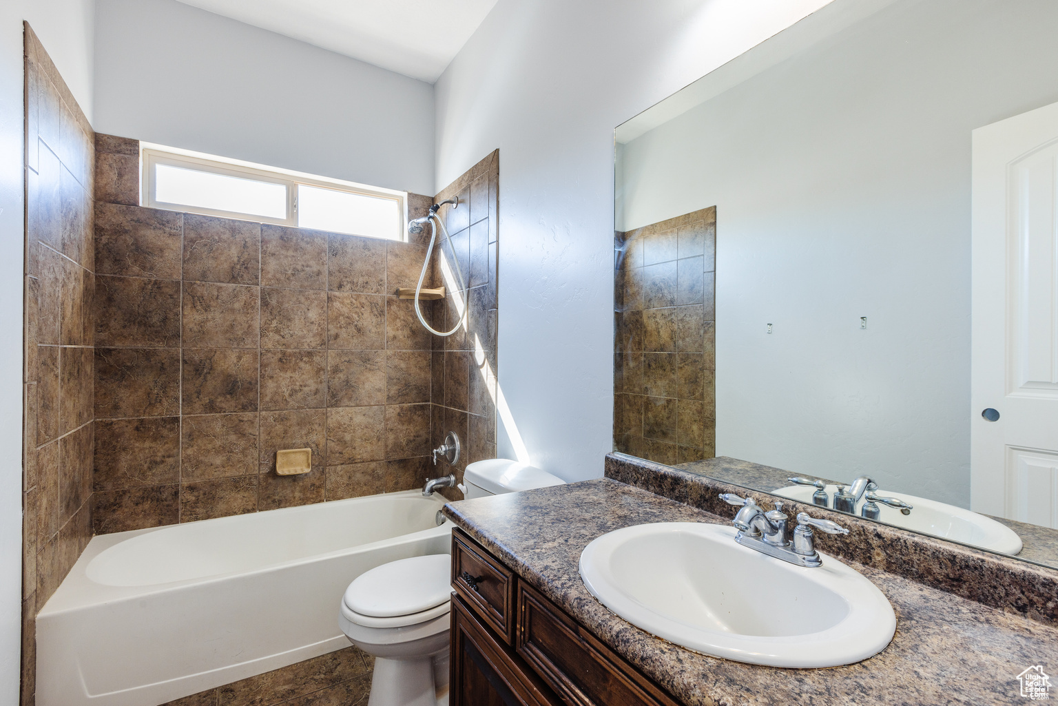 SHADOW MOUNTAIN TOWNHOMES - Residential