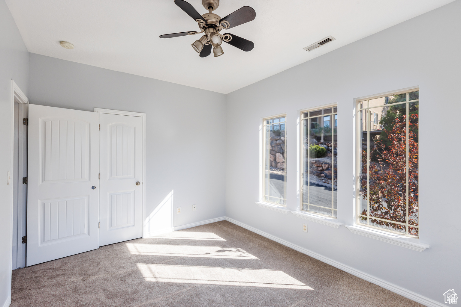 SHADOW MOUNTAIN TOWNHOMES - Residential