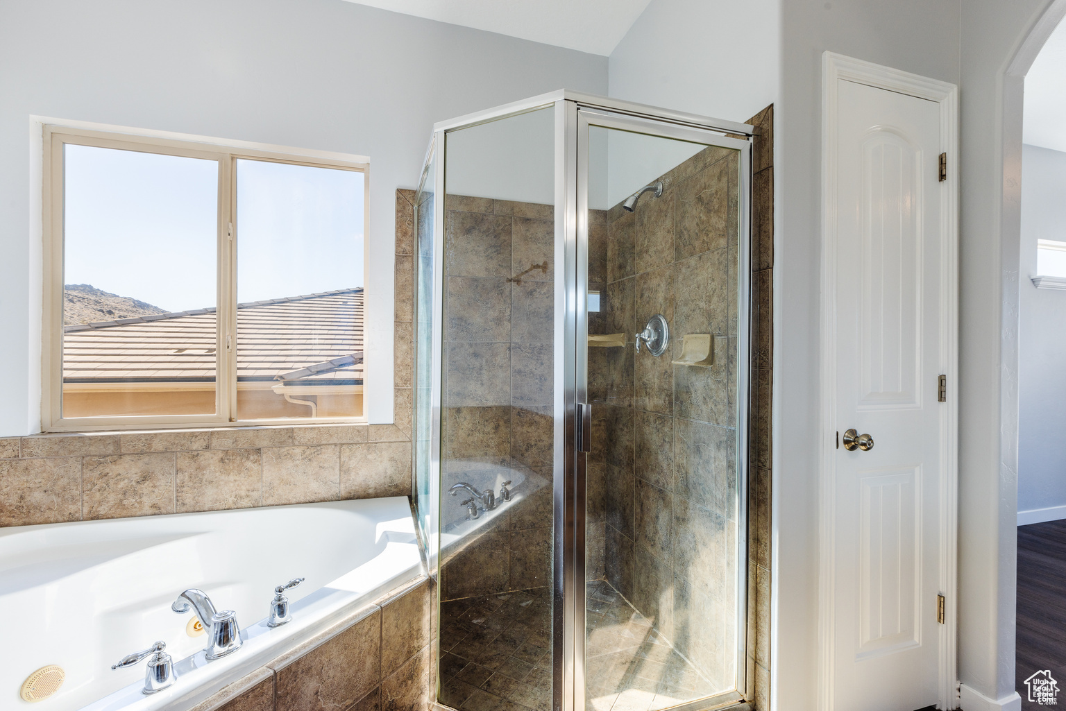 SHADOW MOUNTAIN TOWNHOMES - Residential