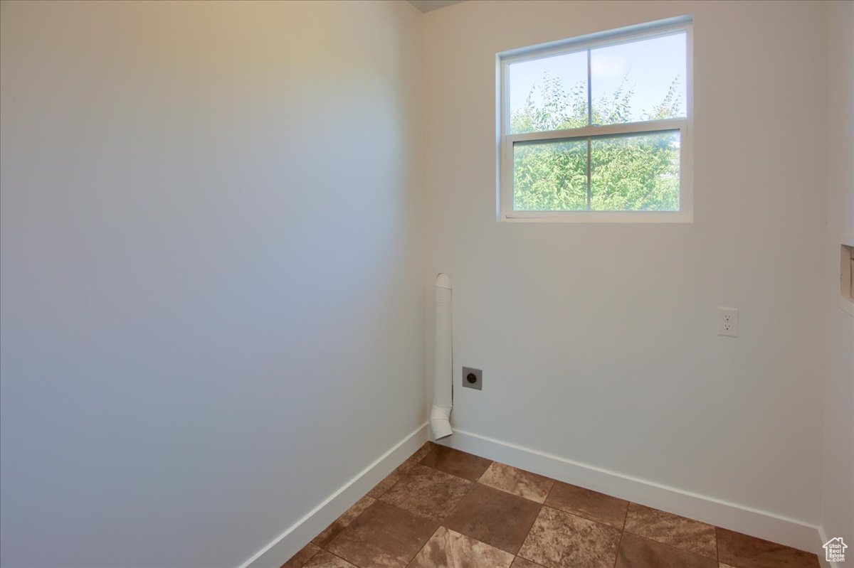 MILLBURN MANOR - Residential