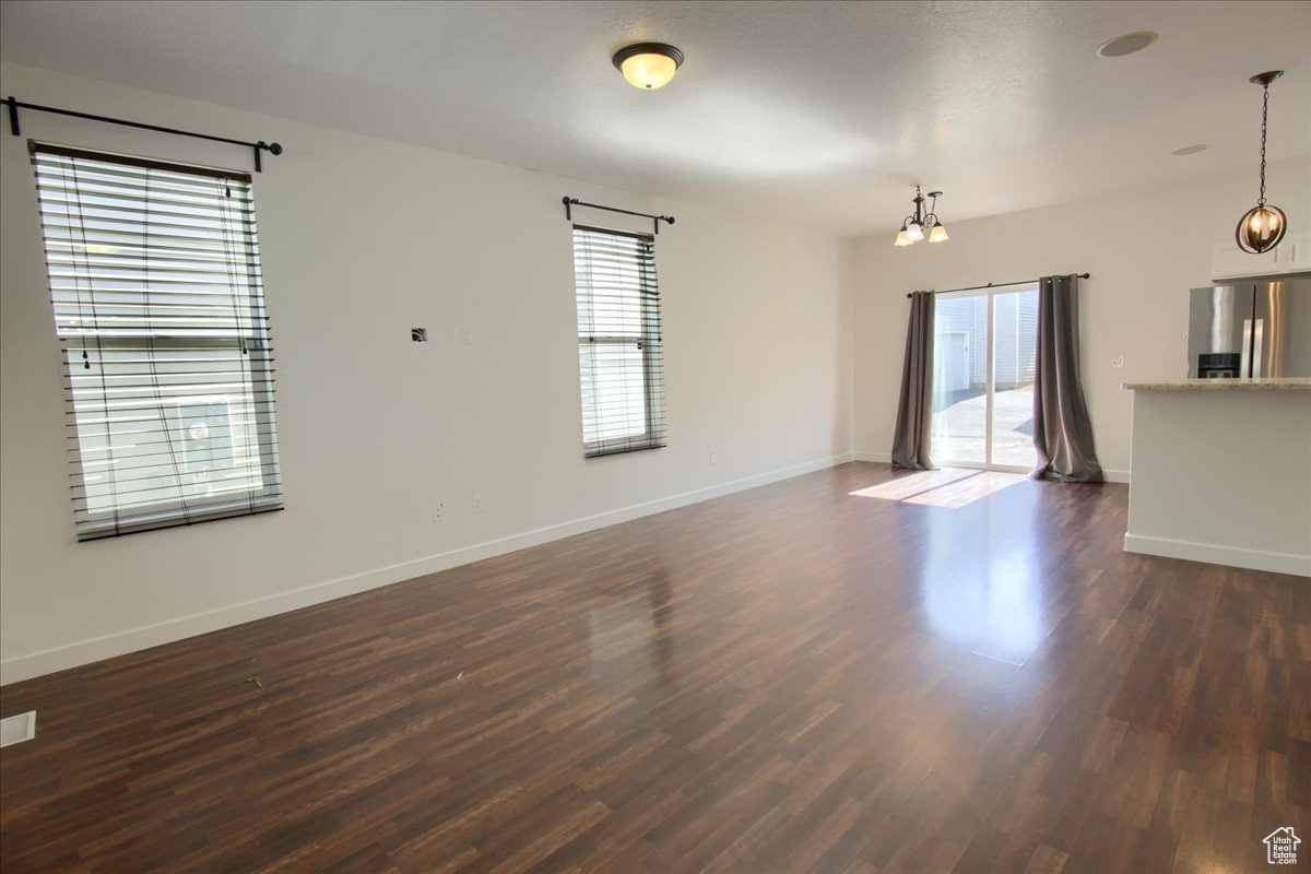 MILLBURN MANOR - Residential