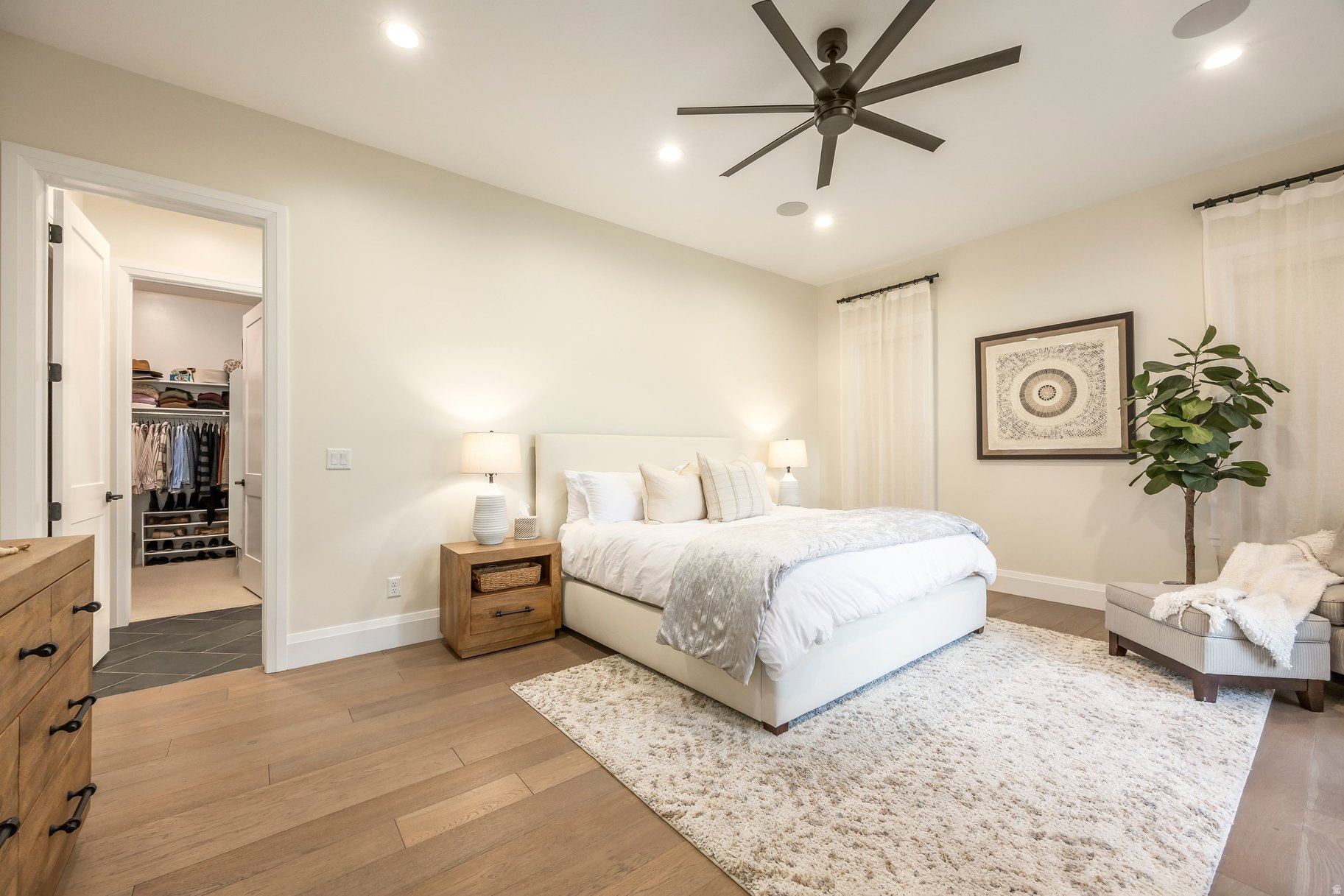 DAYBREAK - Residential