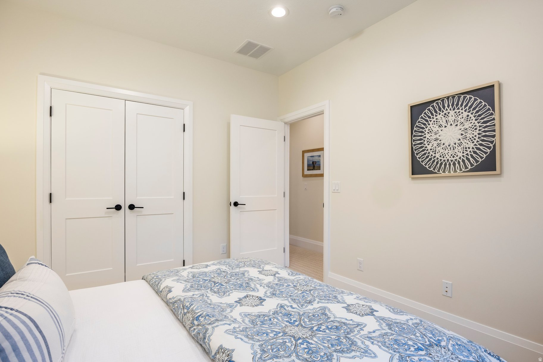 DAYBREAK - Residential