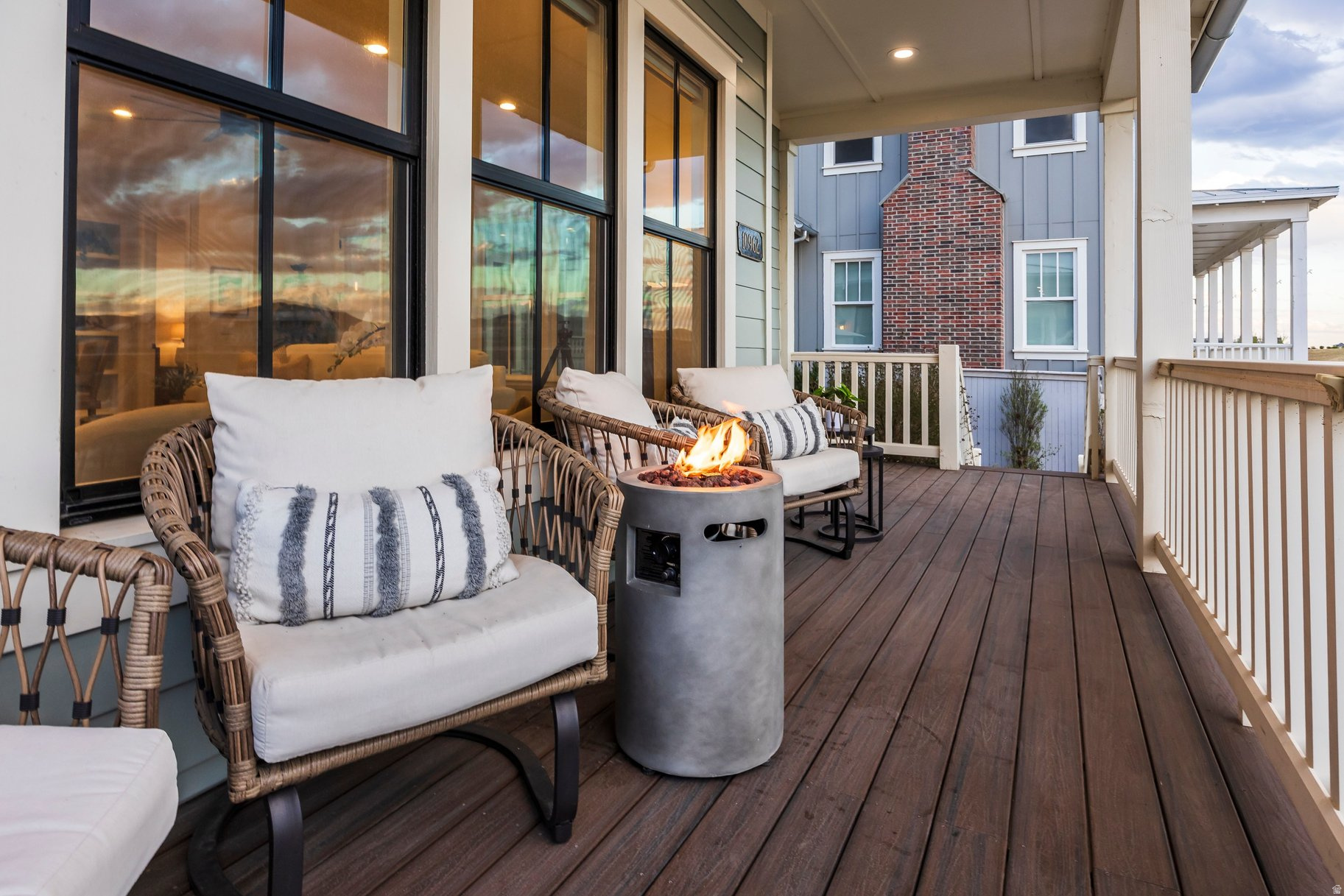 DAYBREAK - Residential