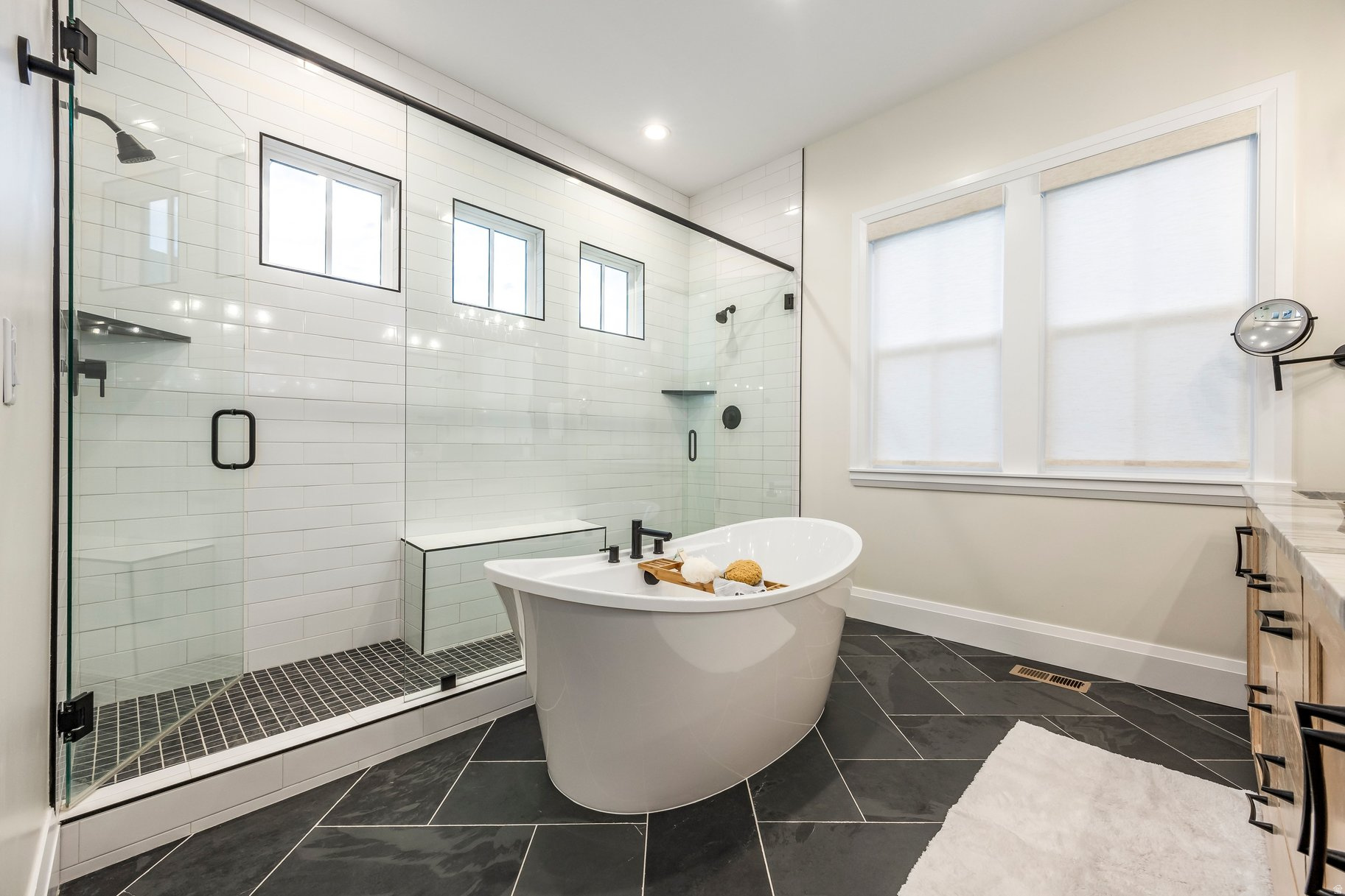 DAYBREAK - Residential