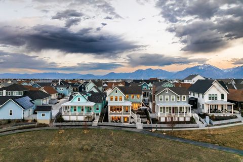 Tiny photo for 10962 S PADDLE BOARD WAY W, South Jordan, UT 84009 (MLS # 2146305)