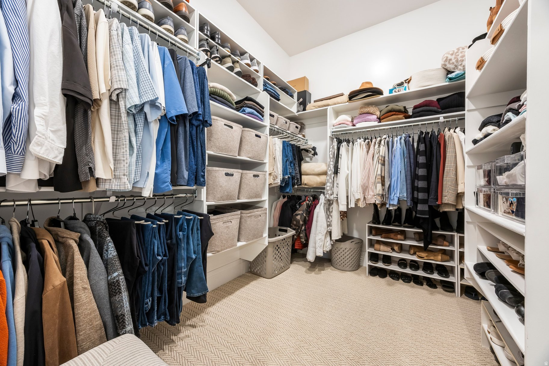 DAYBREAK - Residential