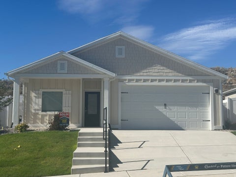Homes For Sale - 7247 Bald Eagle Way<br/> Eagle Mountain, UT 84005