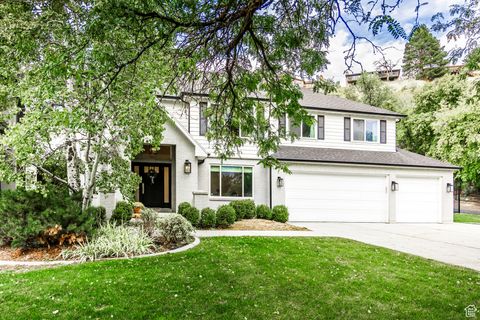 Photo of 7977 S ROYAL LN, Cottonwood Heights, UT 84093 (MLS # 2118484)