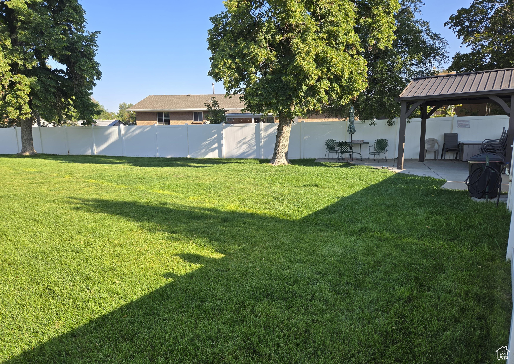 FAIR MEADOWS - Residential