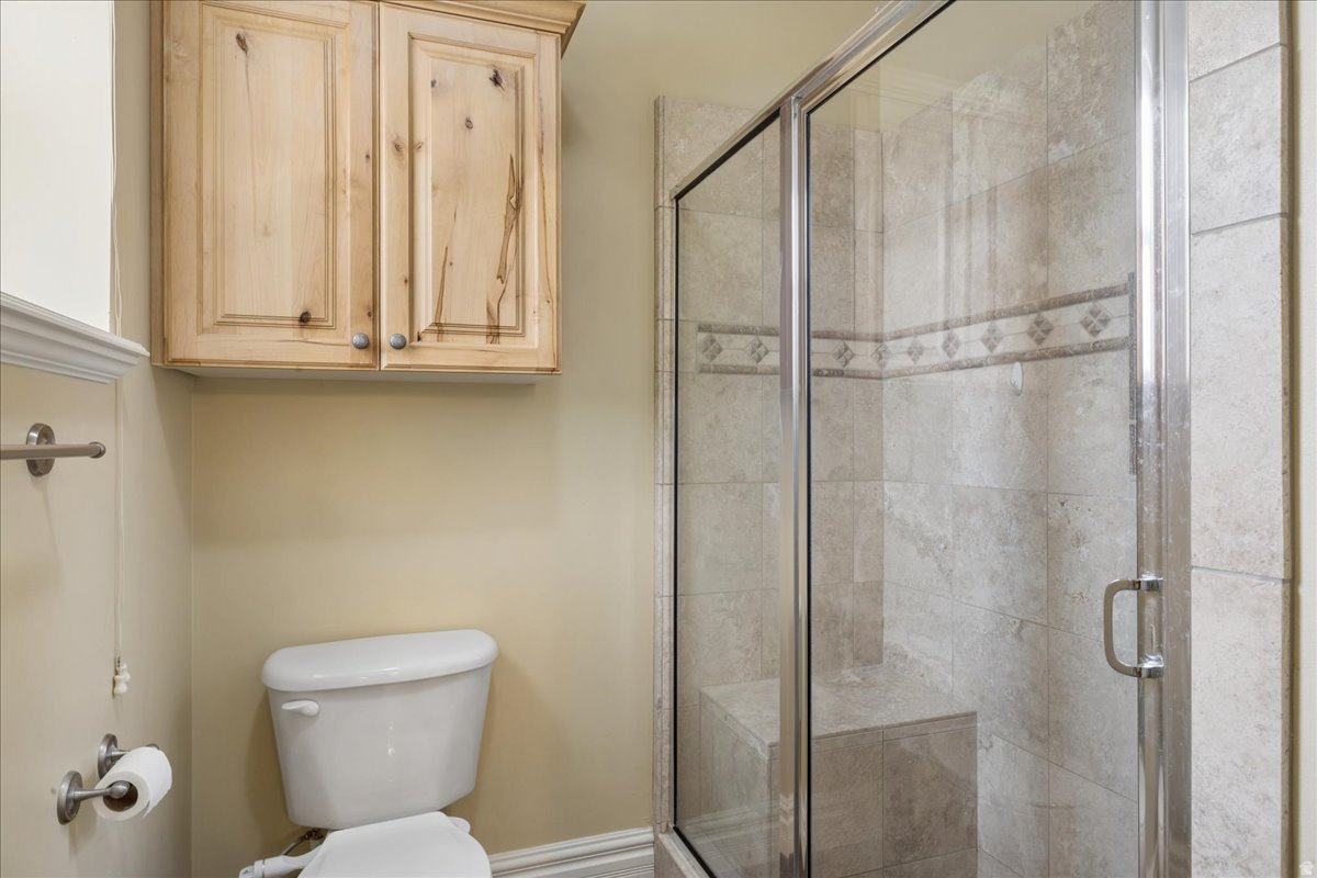 OAK MEADOWS - Residential