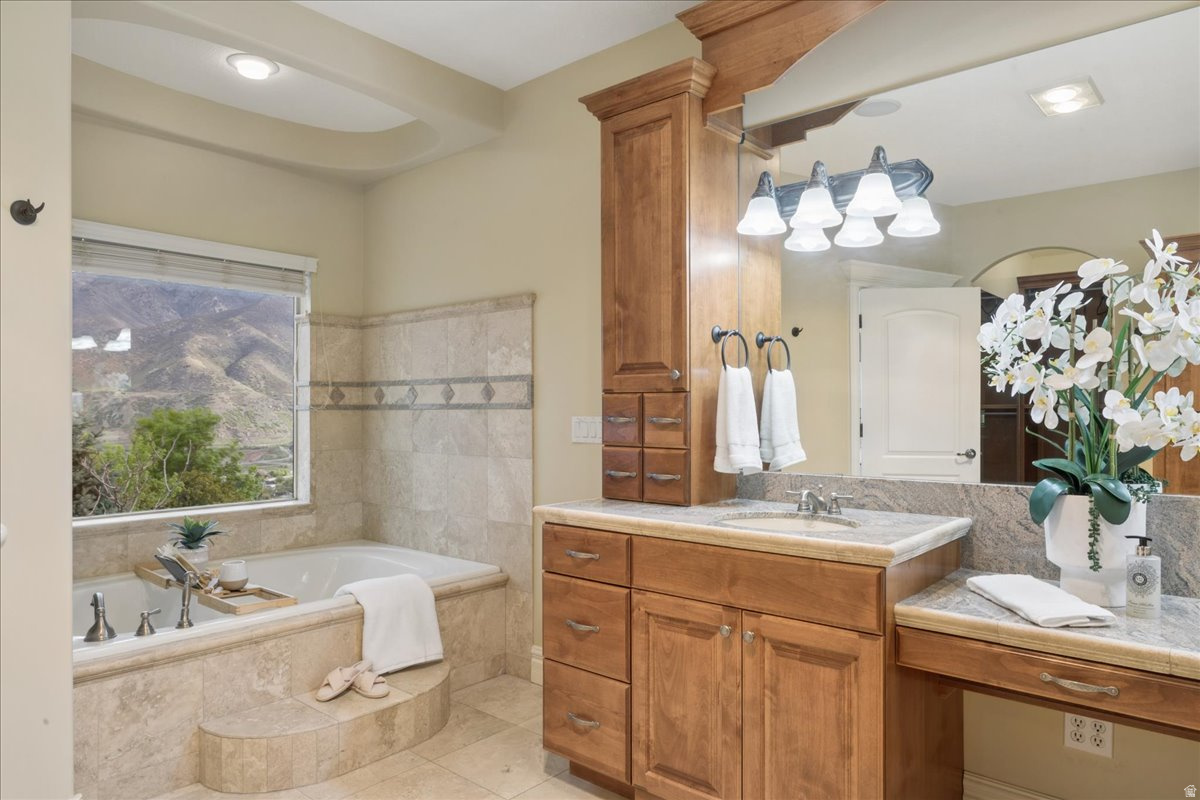 OAK MEADOWS - Residential