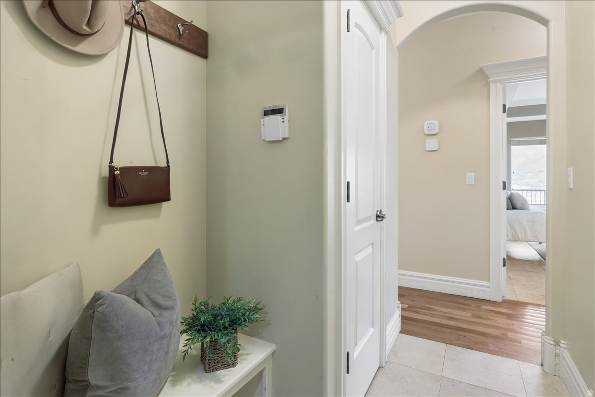 OAK MEADOWS - Residential