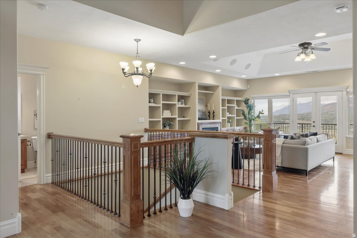 OAK MEADOWS - Residential