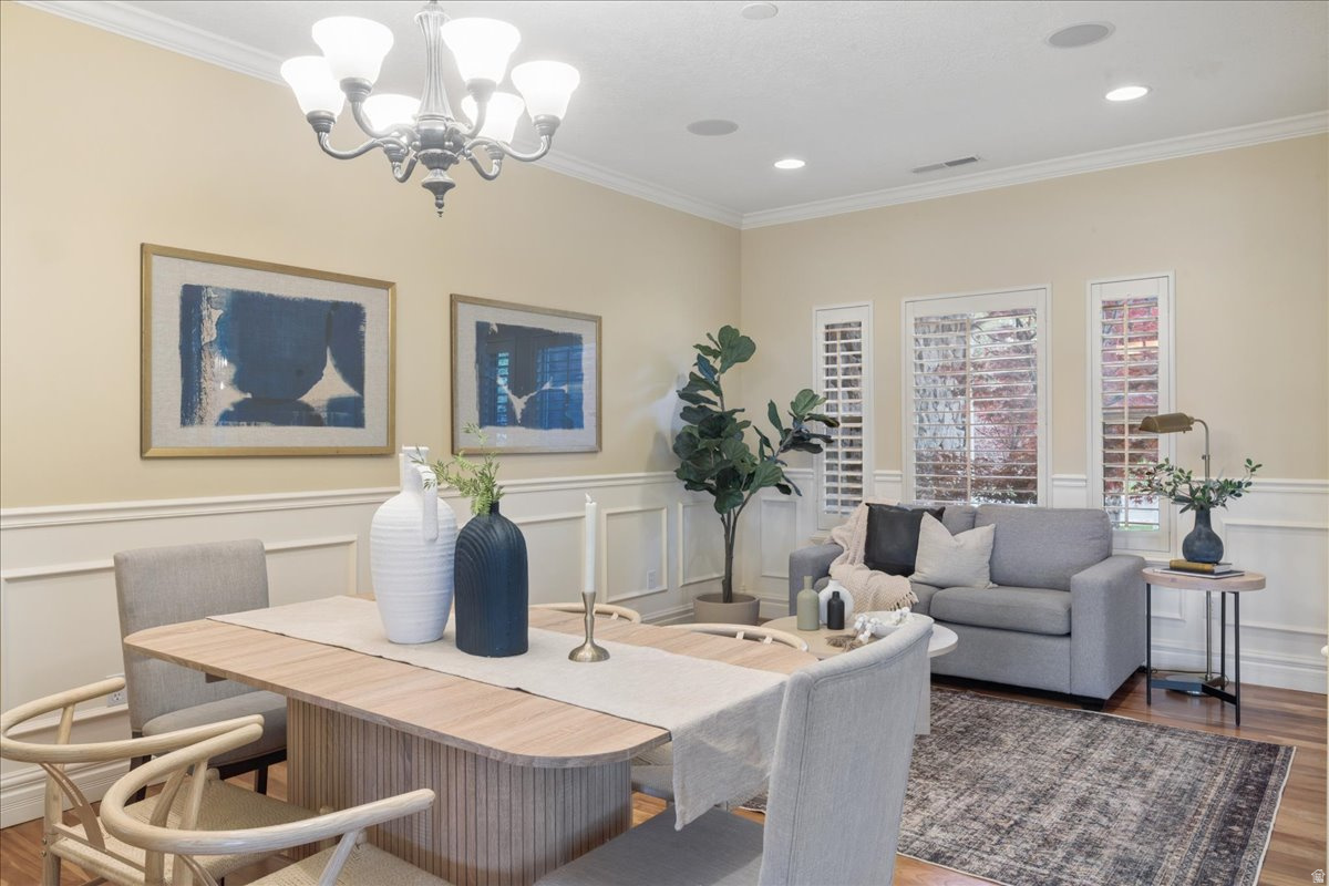 OAK MEADOWS - Residential