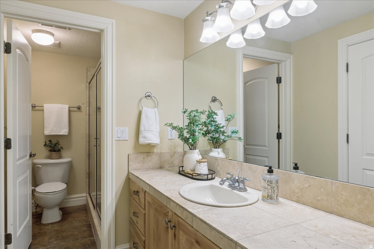 OAK MEADOWS - Residential